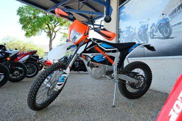 2023 KTM FREERIDE EXC 