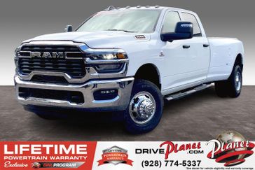 New 2026 RAM 3500 Tradesman Crew Cab 4x4 8' Box