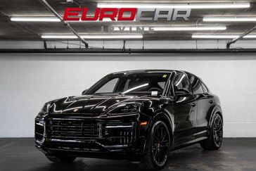 2025 Porsche Cayenne Coupe GTS