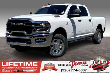 2025 RAM 2500 Tradesman Crew Cab 4x4 6'4' Box