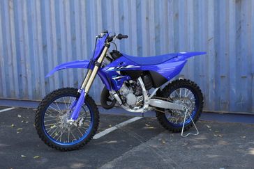 TEAM YAMAHA BLUE