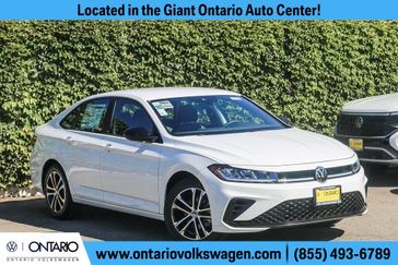 New 2025 Volkswagen Jetta 1.5T Sport