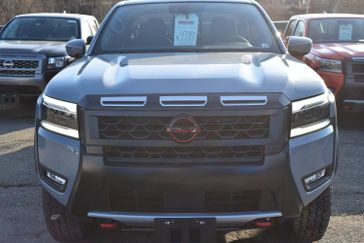 Used 2025 Nissan Frontier Pro-4x