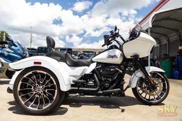 Used 2025 HARLEY ROAD GLIDE 3 