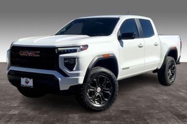 2023 GMC Canyon Elevation's photo