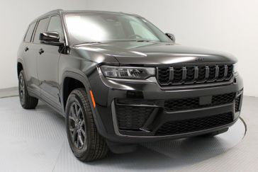 New 2027 Jeep Grand Cherokee L Laredo Altitude 4x2
