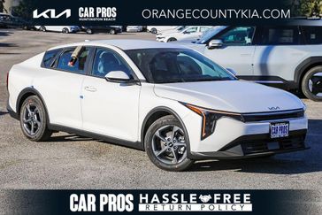 New 2026 Kia K4 LXS