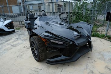 2024 POLARIS SLINGSHOT S WITH TECHNOLOGY PACKAGE AUTODRIVE JET BLACK