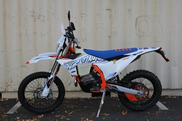 2024 KTM 500 EXC-F SIX DAYS  in a SIX DAYS LIVERY exterior color. SoSo Cycles 877-344-5251 sosocycles.com 