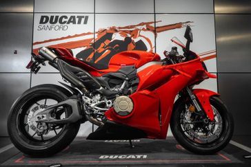 2025 Ducati Panigale V4 