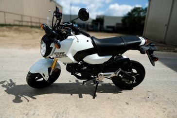 2025 Honda GROM PEARL WHITE