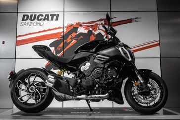2024 Ducati Diavel V4 