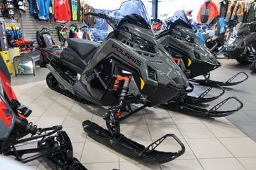 2025 Polaris PATRIOT BOOST INDY VR1 137 DYNAMIX EDITION