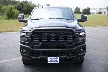2025 RAM 2500 Tradesman Regular Cab 4x4 8' Box
