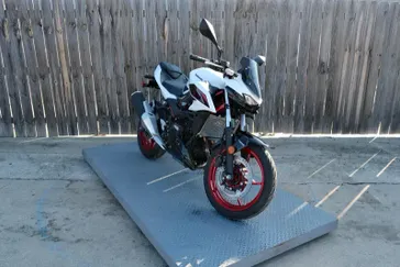 NEW 2026 KAWASAKI Z500 SE ABS 