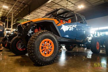 2025 Polaris RZR PRO S 4 ULT  ORANGE BURST  Z BLUE 