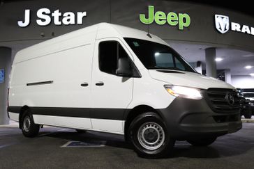 2023 Mercedes-Benz Sprinter 2500 Cargo 170 WB