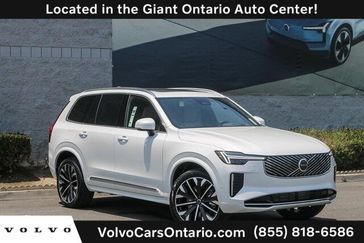 2025 Volvo XC90 Plug-In Hybrid T8 Ultra