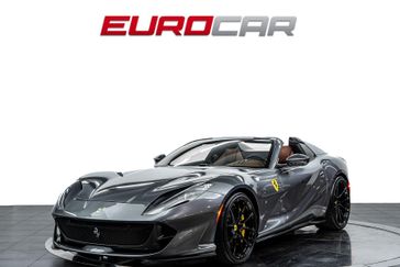 2022 Ferrari 812 GTS *AIRBRUSHED SCUDERIA LOGO * SUSPENSION LIFTER*
