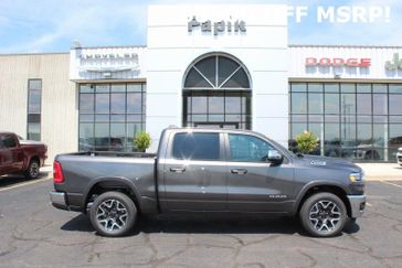 New 2026 RAM 1500 Laramie Crew Cab 4x4 5'7' Box