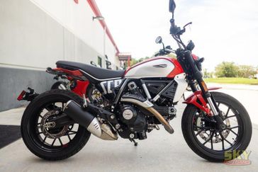 2024 Ducati Scrambler Icon 