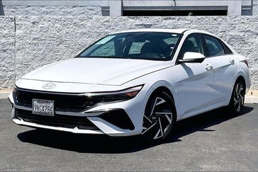 Used 2024 Hyundai Elantra Limited