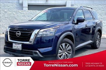 Used 2025 Nissan Pathfinder SV