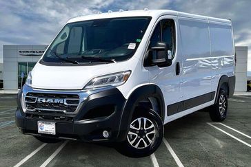 New 2026 RAM Promaster 2500 Slt Cargo Van Low Roof 136' Wb
