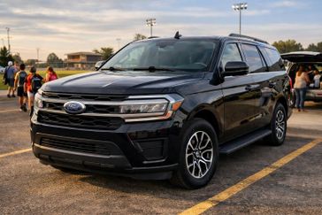 Used 2024 Ford Expedition XLT