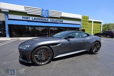 2022 Aston Martin DBS Superleggera Coupe