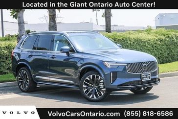 2025 Volvo XC90 Plug-In Hybrid T8 Ultra