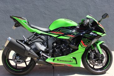 2024 Kawasaki Ninja�� ZX���-6R ABS 