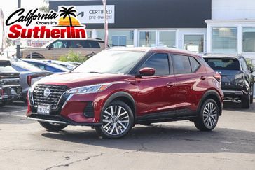 Used 2022 Nissan Kicks SV