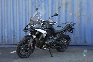 BLACK STORM METALLIC