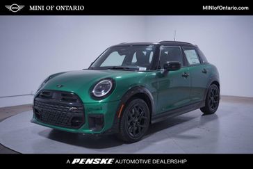 New 2025 MINI Cooper S 4 Door Hardtop Iconic