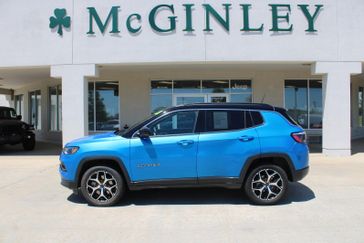 Used 2025 Jeep Compass LIMITED 4X4