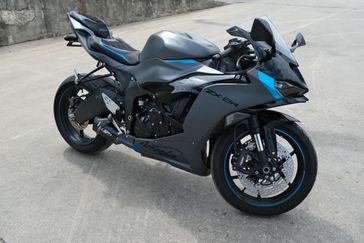Used 2025 KAWASAKI NINJA ZX6R GRAY 