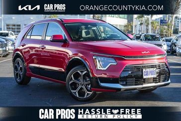 New 2025 Kia Niro SX Touring