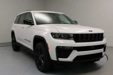 New 2027 Jeep Grand Cherokee L Limited 4x2