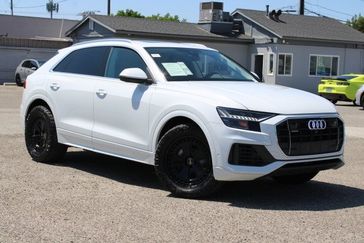 2023 Audi Q8 Premium Plus