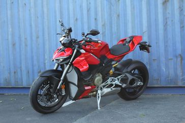 DUCATI RED