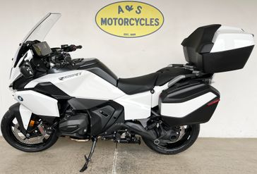 New 2026 BMW R1300RT 