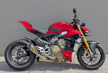 2022 Ducati Streetfighter V4 