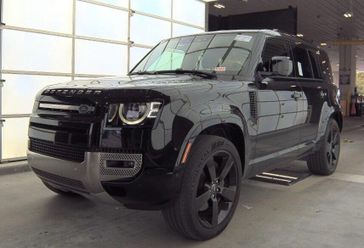 2023 Land Rover Defender 110 SE