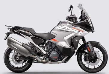 2024 KTM Super Adventure