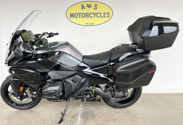 New 2026 BMW R1300RT 