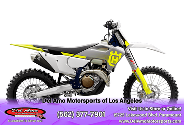 2024 HUSQVARNA FX 450  in a WHITE exterior color. Del Amo Motorsports of Los Angeles (562) 262-9181 delamomotorsports.com 