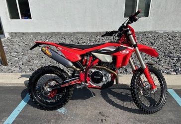 2023 Beta 390 RR 