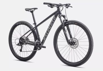 2022 SPECIALIZED ROCKHOPPER SPORT 27.5 SLT  in a SATIN SLATE / COOL GREY exterior color. Legacy Powersports 541-663-1111 legacypowersports.net 