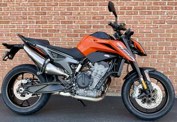 2024 KTM Duke 790